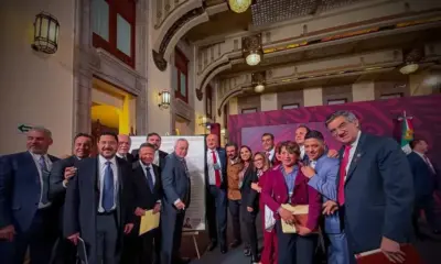 AMLO y gobernadores firman convenio para fortalecer el IMSS-Bienestar