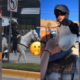 Repartidor de app se vuelve viral por entregar pedidos a caballo
