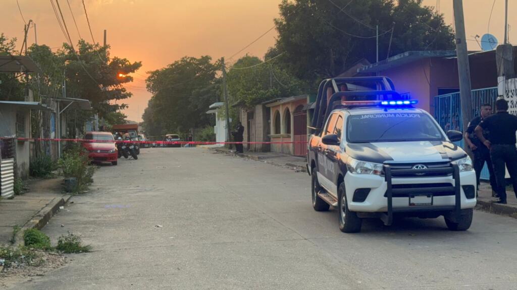 A tiros asesinan a sujeto en su casa en la Salinas de Gortari