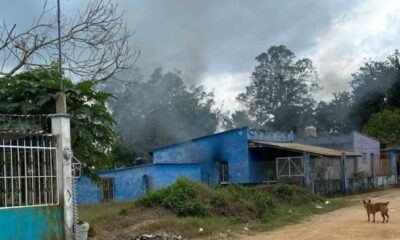 Queman presuntamente casa en Zacatal