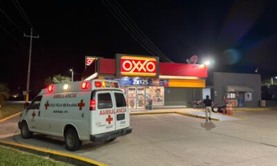 Atracan OXXO ubicado en la Tranístmica, con dirección a Sayula de Alemán