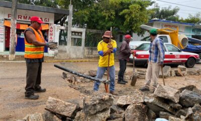 Continúan jornadas de bacheo en Cosoleacaque