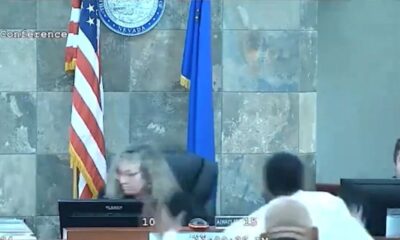 Hombre ataca a jueza en Las Vegas por negarle la libertad condicional