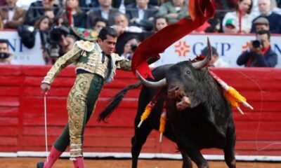 40 mil aficionados abarrotan la Plaza de Toros México
