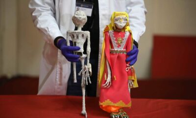 Perú tacha de fraude supuestas momias extraterrestres que iban a ser enviadas a México