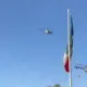 Accidentalmente, helicóptero militar corta la Bandera de México
