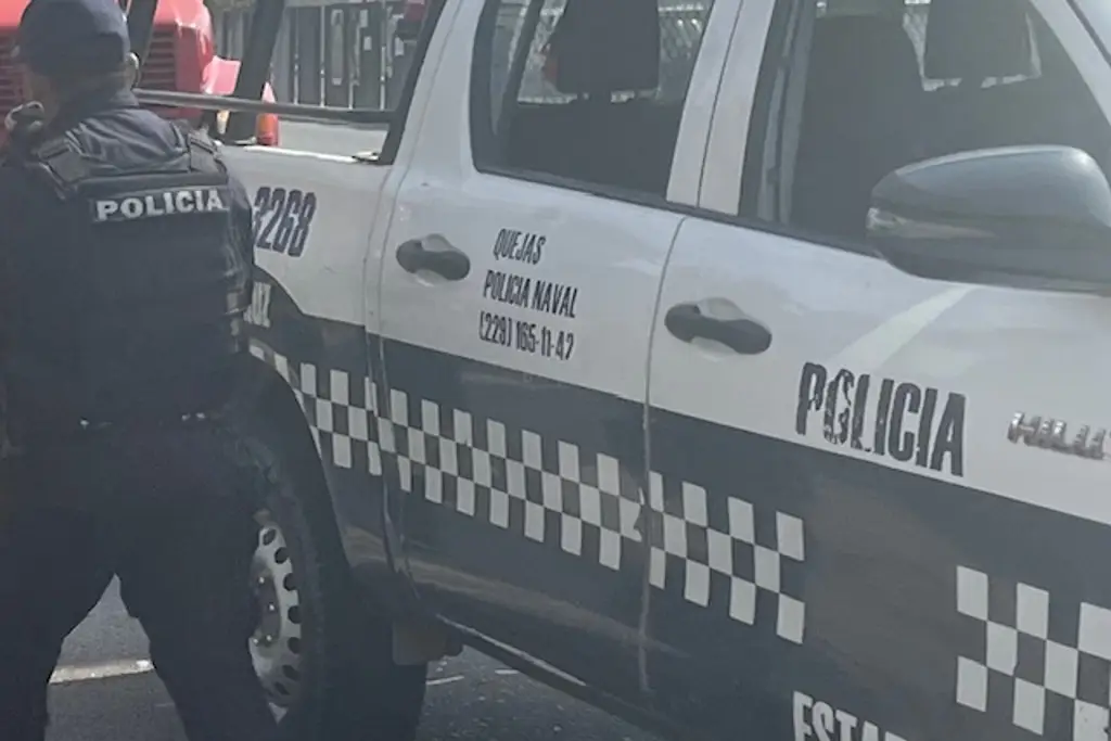 Lo encuentran colgado de una palmera y sin vida en fraccionamiento de Medellín, Veracruz