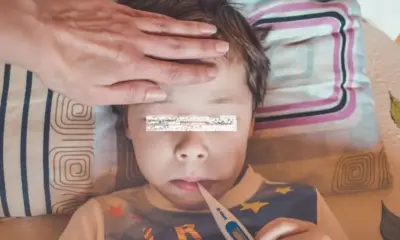 Mete a bañar a su hijo para bajarle la fiebre y lo encuentra sin vida