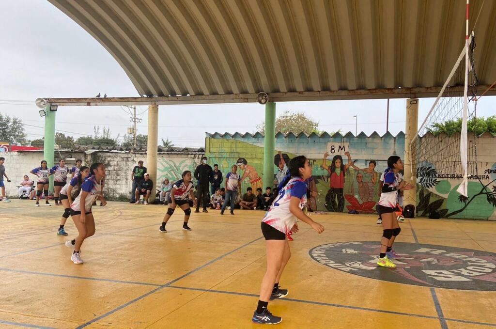 Respalda gobierno municipal de Cosoleacaque a equipos deportivos