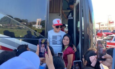 Cuando menos saludaron a los músicos de la banda MS