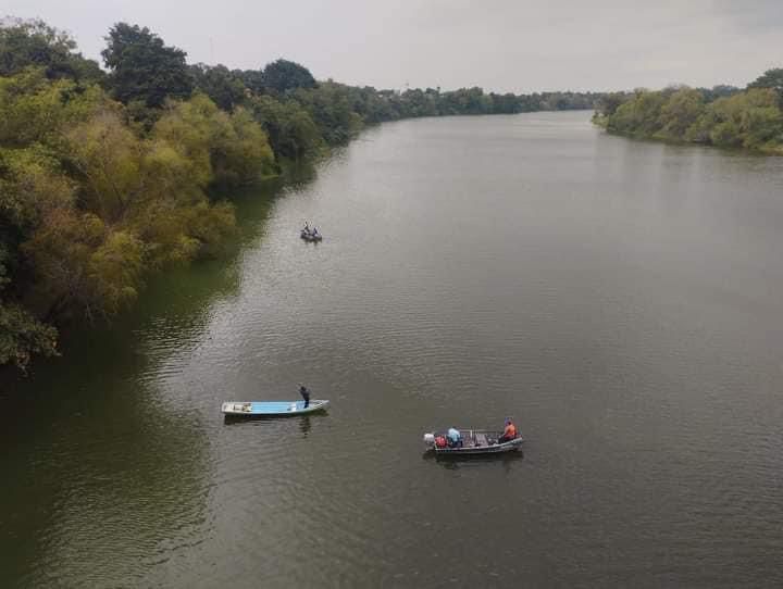 Muchacho de escasos 17 años se arroja del puente al río Pánuco 