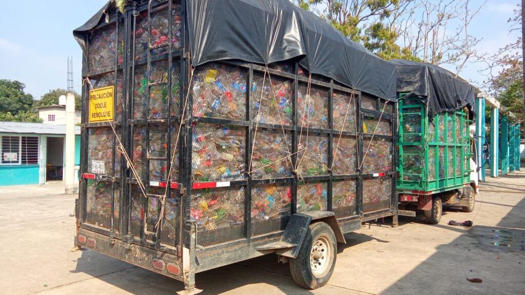 El H. Ayuntamiento de Cosoleacaque promueve prácticas de reciclaje sostenibles en escuelas