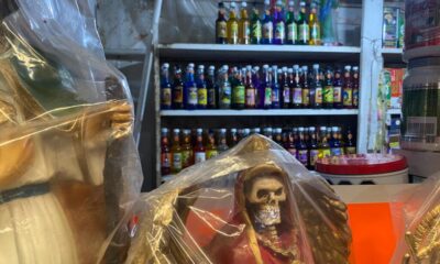 Entre velas, Copal, loción y sahumerio esperan creyentes el primer viernes de marzo en Minatitlán