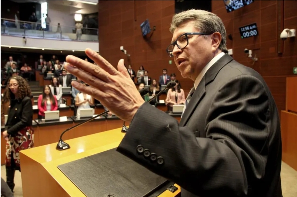 Ricardo Monreal vuelve a la coordinación de Morena en el Senado