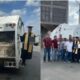 Recolector se gradúa como Licenciado y celebra junto a sus compañeros de Limpieza Pública ¡y sobre camión!