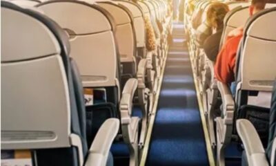 Mujer muere en avión durante trayecto de Michoacán a Tijuana; se sentía mal