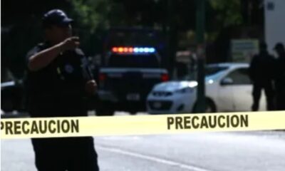 Muere mujer motociclista de 19 años tras atorarse en coladera abierta en Iztapalapa