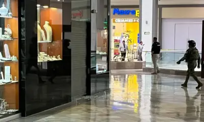 Un delincuente muerto y un policía herido tras balacera en Plaza Américas de Boca del Río: SSP