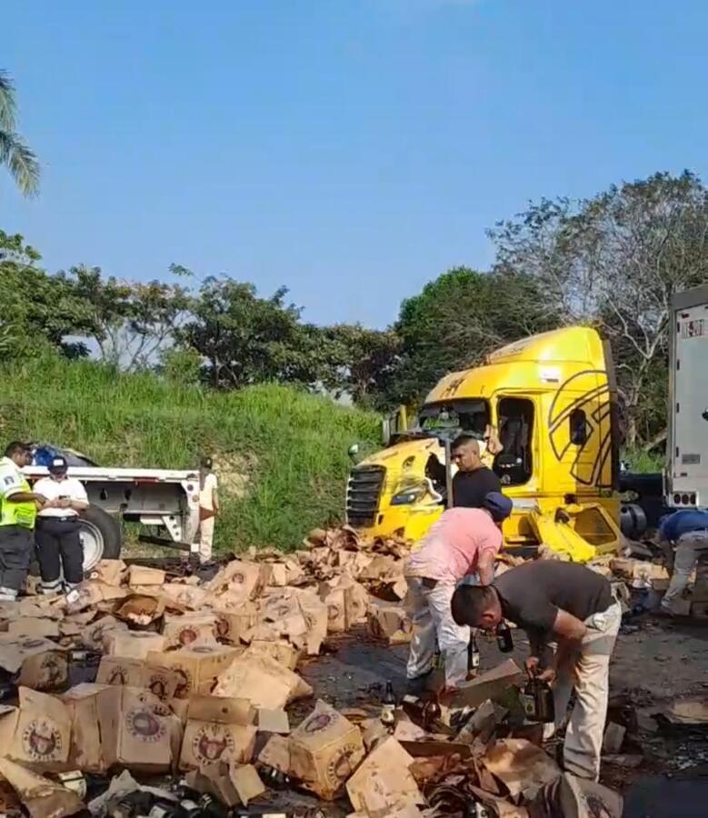 «Carambola» de tráilers deja cuantiosos daños