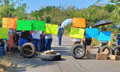 A dos días del bloqueo en la carretera #Comoapan – #SaltodeEyipantla en #SanAndrésTuxtla 