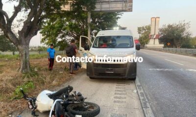 Con fracturas joven motociclista al derrapar en el puente «La Diez»