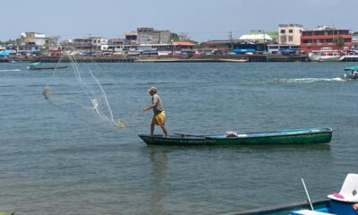 A la baja la pesca en río Coatzacoalcos; contaminación una de las principales causas.