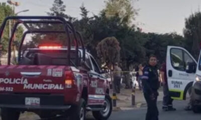 Abuelito muere AFUERA de clínica del IMSS en Puebla; NO le CREYERON que se sentía mal