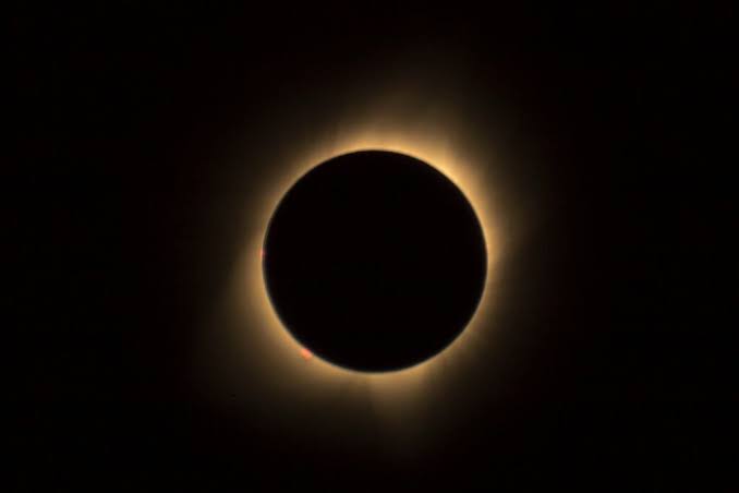 Hace más de 30 años Minatitlán se oscureció por eclipse solar: ciudadanos 