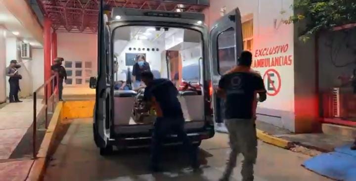 HIEREN A PAREJA EN LOCALIDAD DE TEXIS.