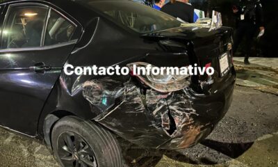 Camioneta Journey colisionó en el Bulevar para de inmediato escapar