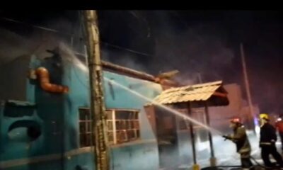 Corto circuito, acabó con la fiesta en Coatzacoalcos.