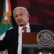 AMLO defiende a Rocío Nahle en la mañanera; “es una persona íntegra”, dice