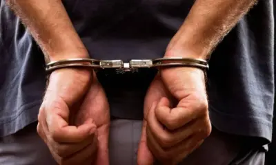 Cae sujeto que cargaba cuerpo de una joven mujer