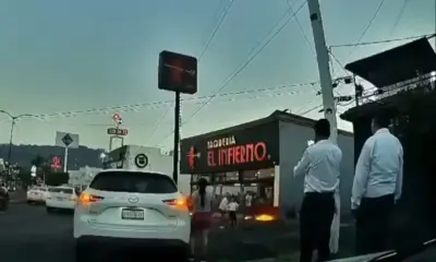 ‘Tragafuegos’ quema a mariachis afuera de taquería ‘El infierno’