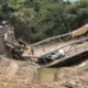 Colapsa puente vehicular en San Luis Potosí; reportan 3 heridos