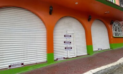 Mientras que calles y banquetas se encuentran invadidas por el comercio no establecido, Gobierno de Minatitlán cierra las puertas de la “Picadita Jarocha”
