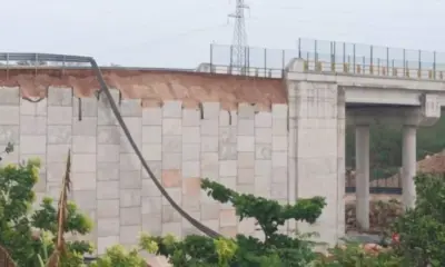 Se desprenden placas de concreto de puente del Tren Maya en Yucatán
