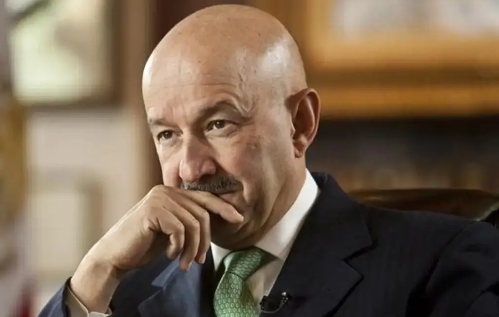 Reaparece el expediente Salinas de Gortari al lado del embajador de México en España