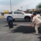 Trabajos de bacheo en calles y avenidas, se realizan de manera continua en el municipio de Cosoleacaque.