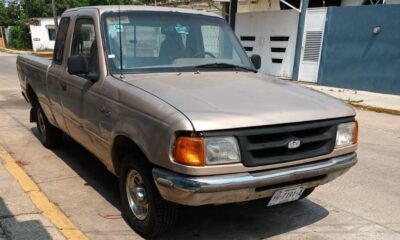 Roban camioneta Ford Ranger en la colonia Insurgentes Norte