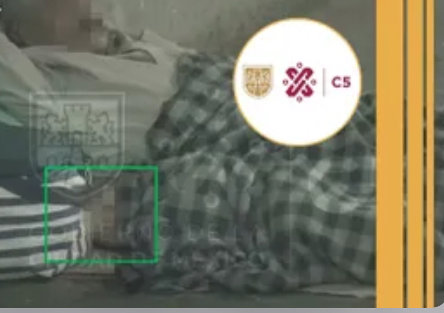 ¡Héroe! Bebé perdido en Central de Abasto en CdMx es cuidado y arropado por indigente