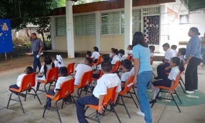 Llevan pláticas de prevención del delito a las escuelas de Cosoleacaque.