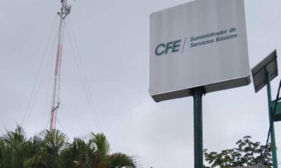 Cierran oficinas de CFE  con el personal adentro