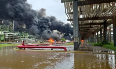 Confirman dos muertos y un herido tras la explosión en la refinería de Pemex en Salina Cruz