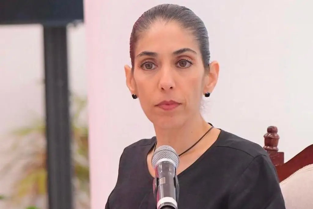 Fiscal de Veracruz evita hablar sobre investigaciones contra Yunes Márquez