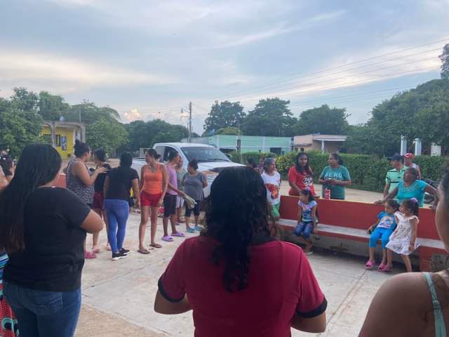 Van a bloquear la carretera San Juan Evangelista-Rodríguez Clara, a la altura de La Lima.