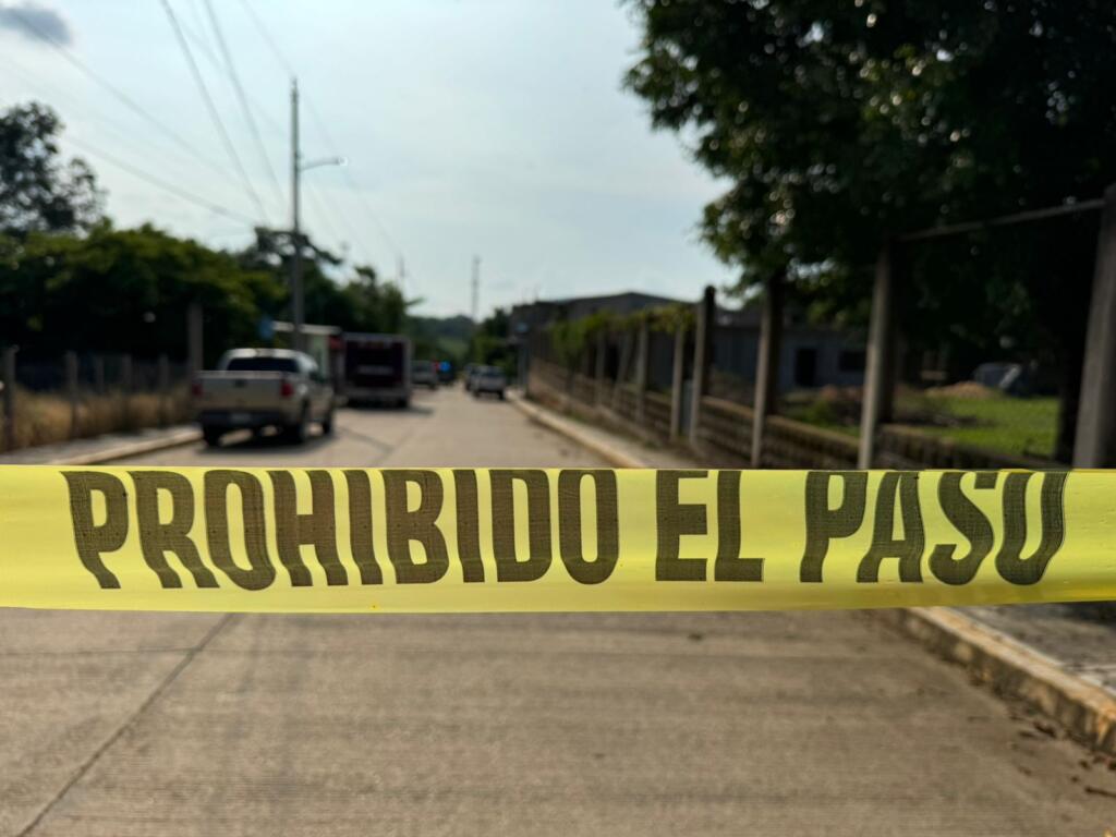 Ejecutan a mujer en la colonia Santa Ana de Soconusco.
