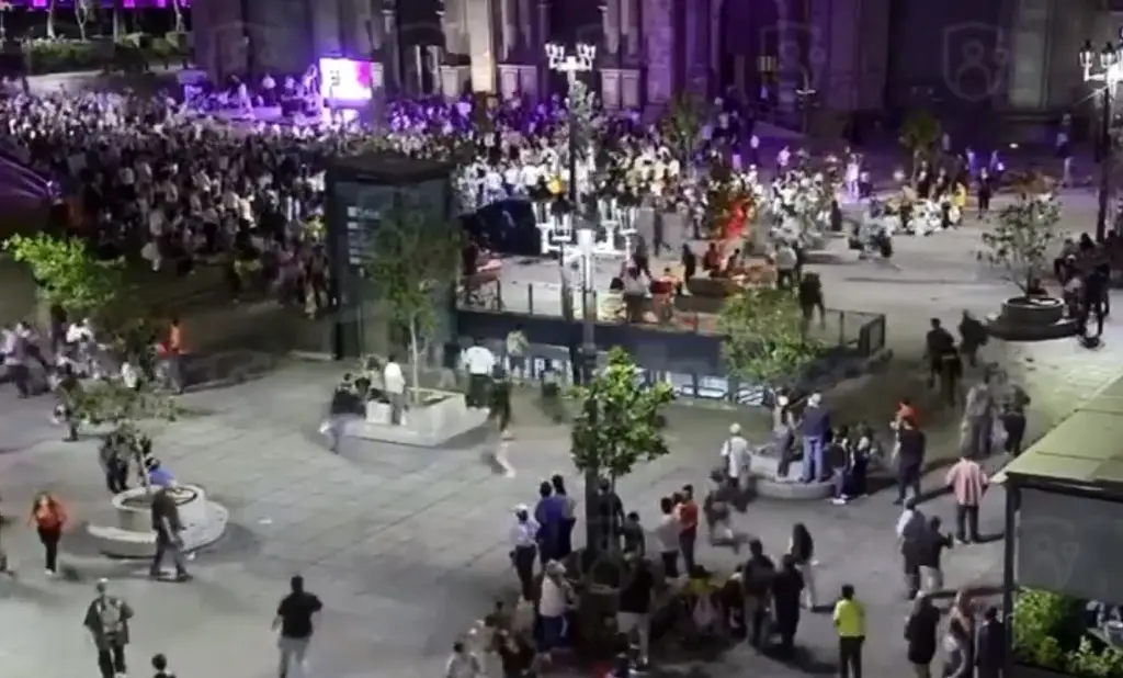 Camioneta atr0pella a varias personas afuera de la Catedral de Guadalajara durante evento pro vida