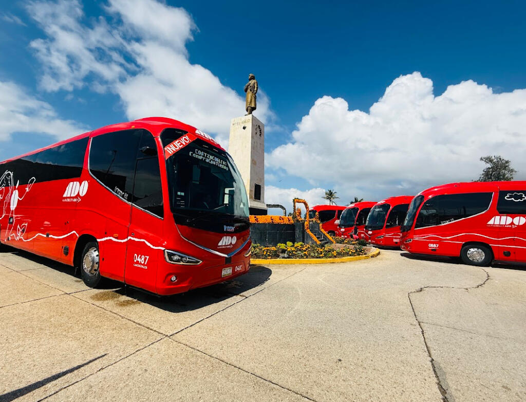 ADO presenta nuevas unidades de transporte en Coatzacoalcos, transformando la experiencia de viaje