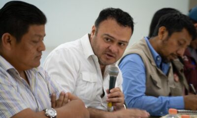 Presente alcalde de Cosoleacaque en mesa de seguridad.